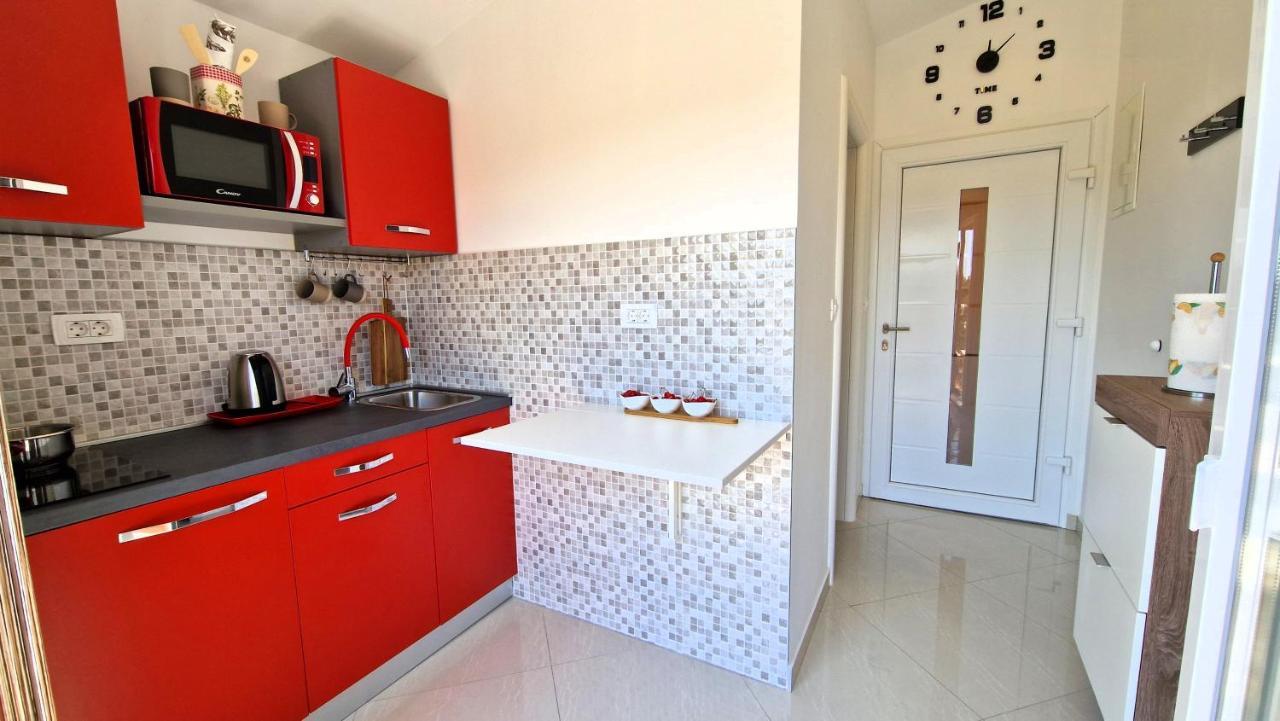 Apartments Pinezic Skrbčići Exterior foto