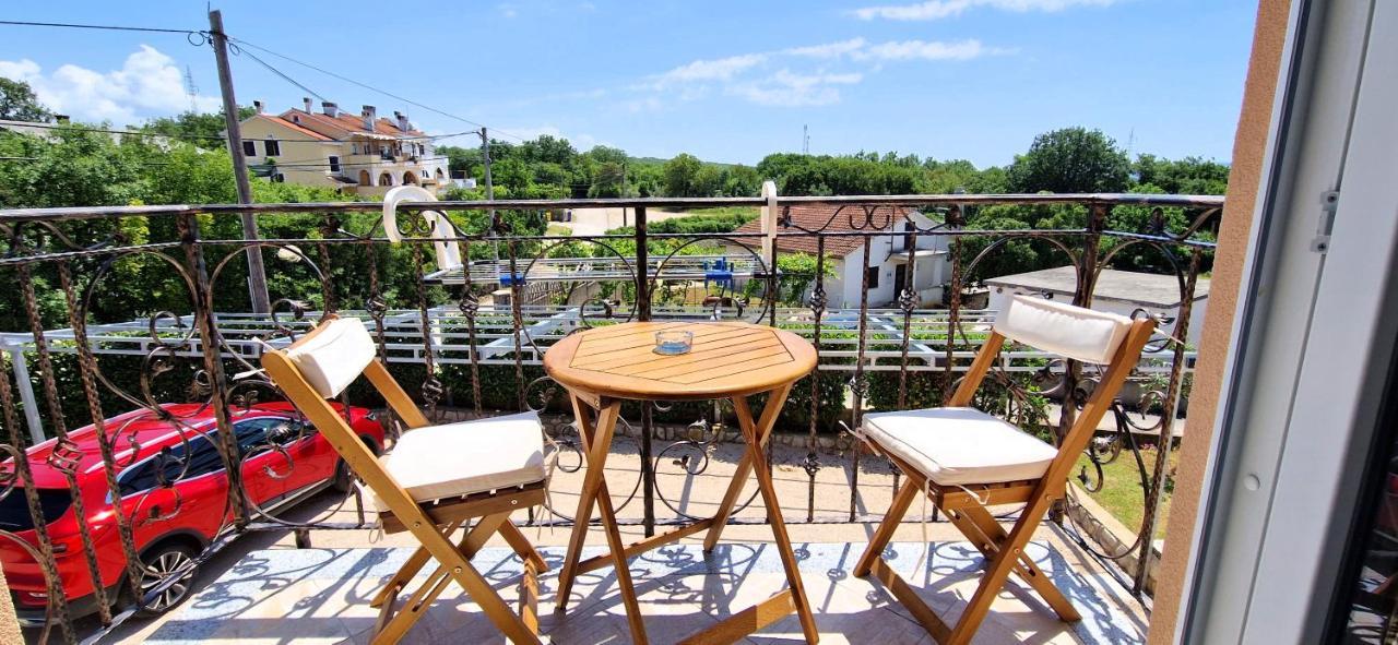 Apartments Pinezic Skrbčići Exterior foto
